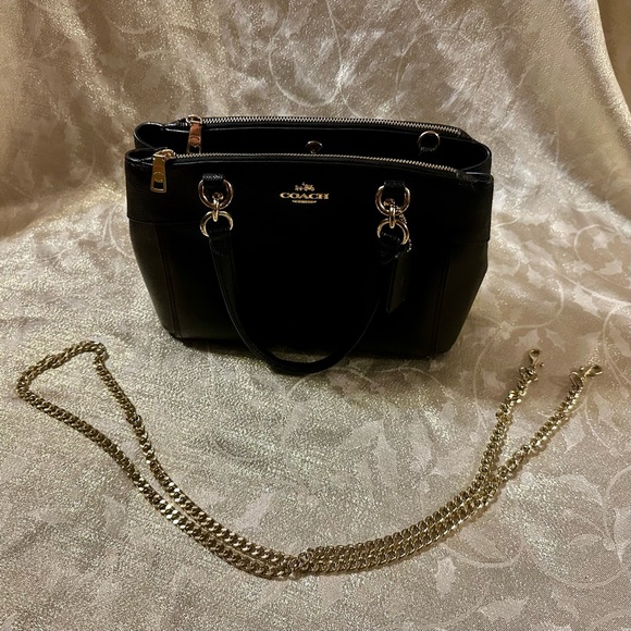 Coach Shoulder Bag w/ gold tone crossbody chain unbranded - Picture 6 of 9